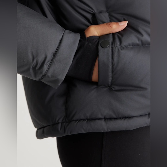 Quince. Responsible Down Cropped Puffer Jacket. Size S. Like new. - Picture 5 of 5